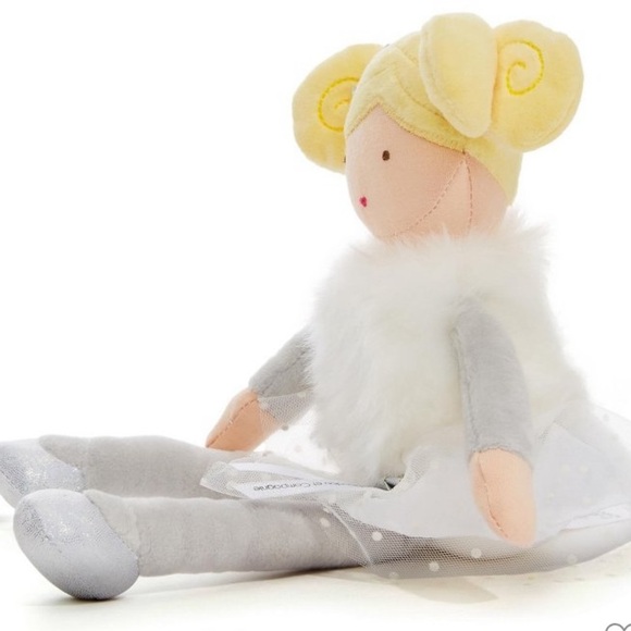 5/$25 item: FAO Schwarz Histoire D'Ours Perline Doll Blonde Plush Soft toy - Picture 2 of 5